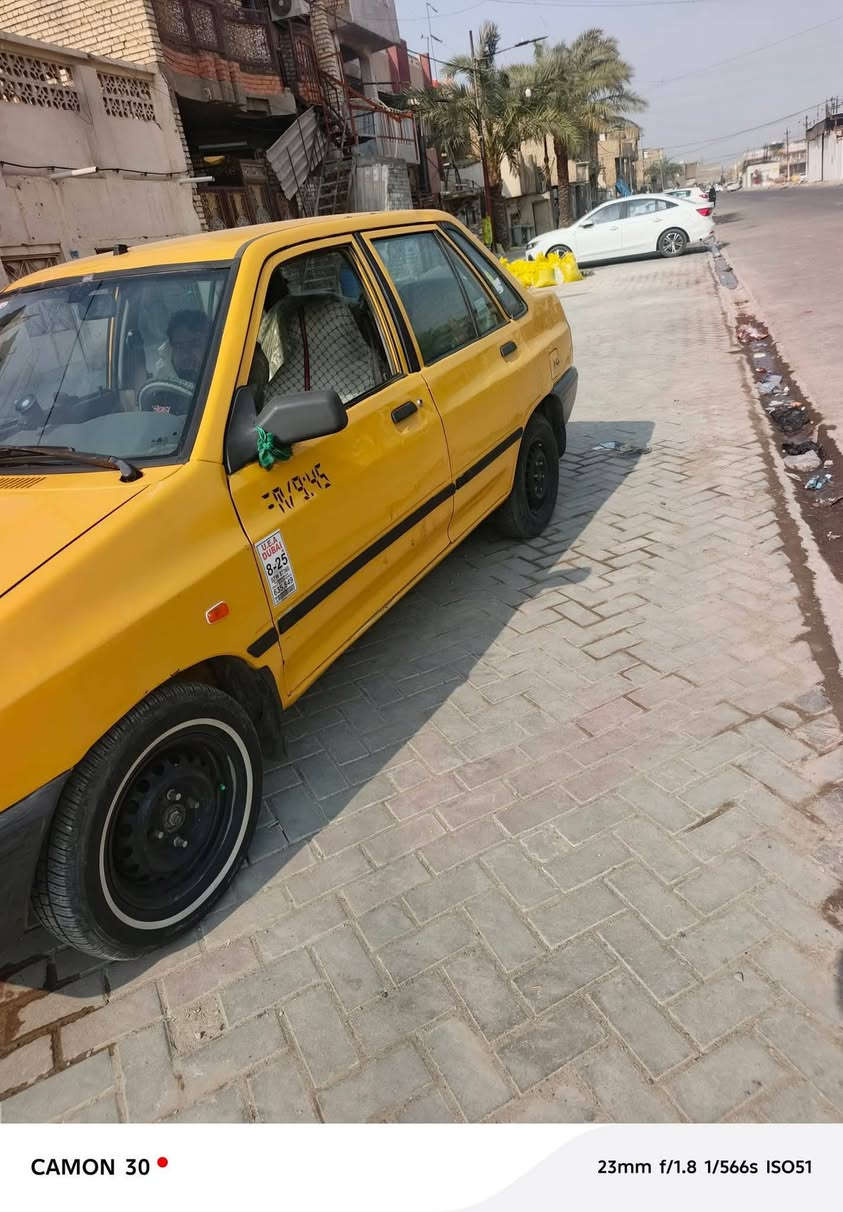 سلام عليكم سيبه مديل
2013 مصفره هيه و غرمات سياره خير من الله شواصي معمره صدر جديد سياره   محرك لا تنقيص و لا تبخير كير خير من الله سعر سياره 27 وبيه مجال مكلف بل نشر اني هاذ رقم الولد مكانه بغداد حي ور ***********
