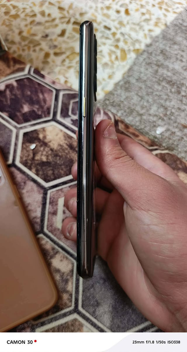 ريلمي كيو 3 برو
ذاكرة 128
رام 8+5
بطارية 4500
شحن سريع 50 واط
تصوير فيديو 4k
معالج سناب دراجون 768G
بوبجي 60 فريم 
مبدل شاشة اصلية بدون تقطيع شرط 
بصمة متوقفة بسبب تبديل الشاشة 
نضافة موضحه ب صور 
سعر 90 وبي مجال حك جيه***********
