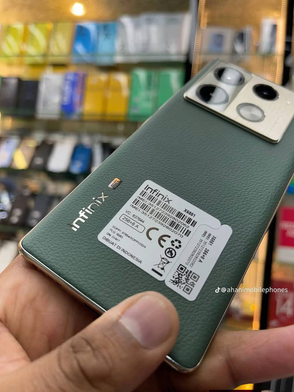 225 الف
جهاز انفنيكس نوت 40 برو 
Infinix Note 40 Pro 
الذاكرة 256
الرام 8+8 
المعالج G99التميد
الشاشة اموليد 120 هيرتز 
الجهاز مكفول ديوانية مكتب الصفا


**إذا كنت صاحب هذا الإعلان وتريد حذفه لأي سبب، رجاءا أرسل رسالة إلى الدعم الفني**