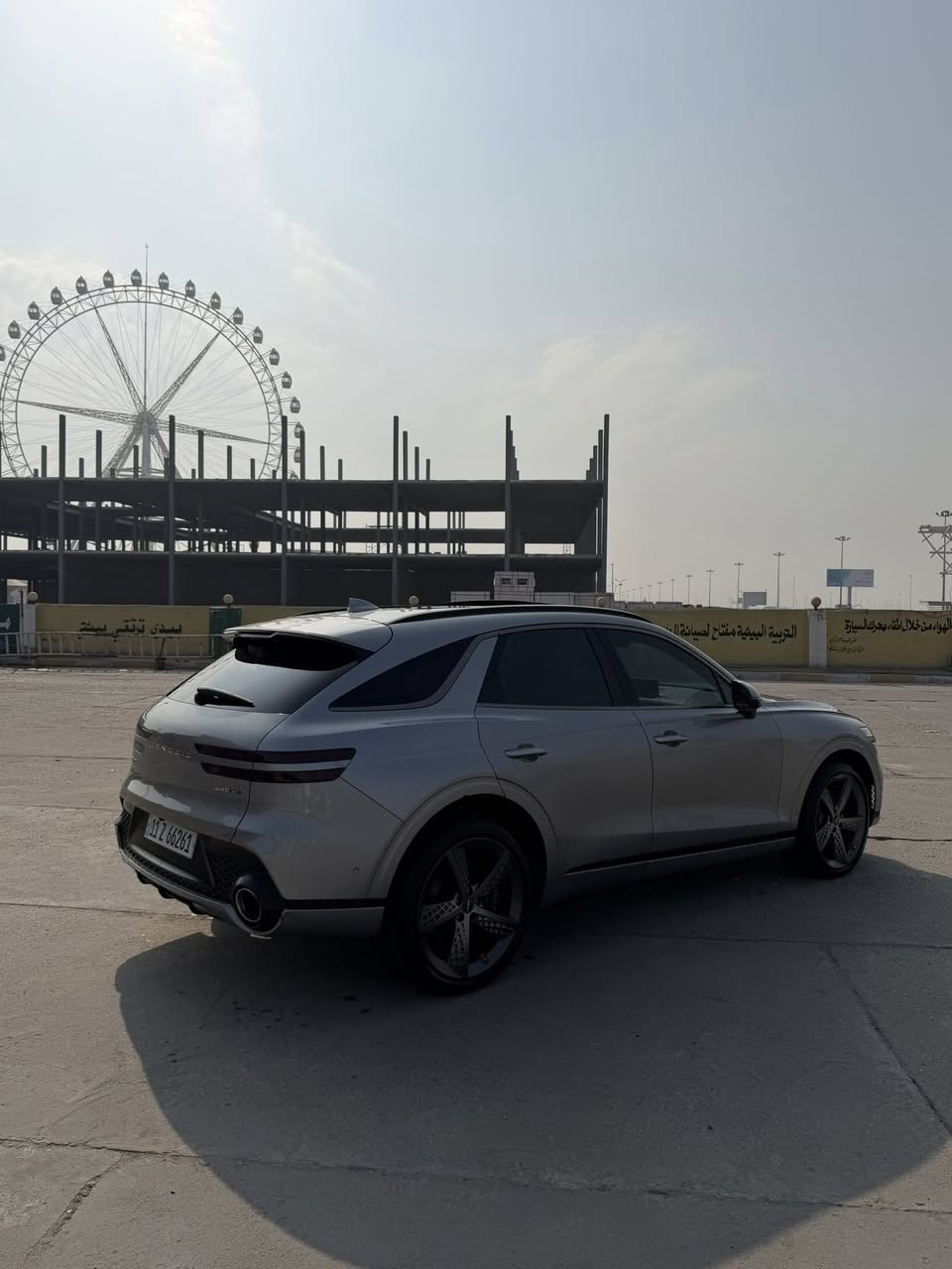 السلام عليكم 
جنسيز Gv70 2024 
Sport Prestige 
3.5t AWD 
سته سلندر فول مواصفات  معروفه مواصفات البرستيج 
رقم بغداد تحويل. 
ماشيه 20 الف كيلو متر 
مغلفه تكم وبنيد وبداية القماره PPf
بدون اي نقص 
الحادث : بابين صفحة العبري تبديل فقط 
وره باب السائق تصليح بسيط جداً 
بدون دواخل 

مكان السياره البصره
 للتفاصيل اكثر 
***********
