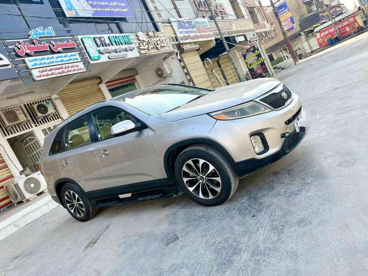 سورنتو 2015 \ V6 وارد امريكي فقط بنيد تبديل
#للبيع أو مراوس

السياره خير من الله 

رقم بغداد الجديد
3 قطع تبريد 
وهاي لصور كدامكم 

تخم تاير جديد 

محرك كير حداديه خير من الله

مواصفاتها مبينه ميحتاج اشرح 

مكاني بغداد/ البياع

للأستفسار اكثر ***********
متواجد واتساب
