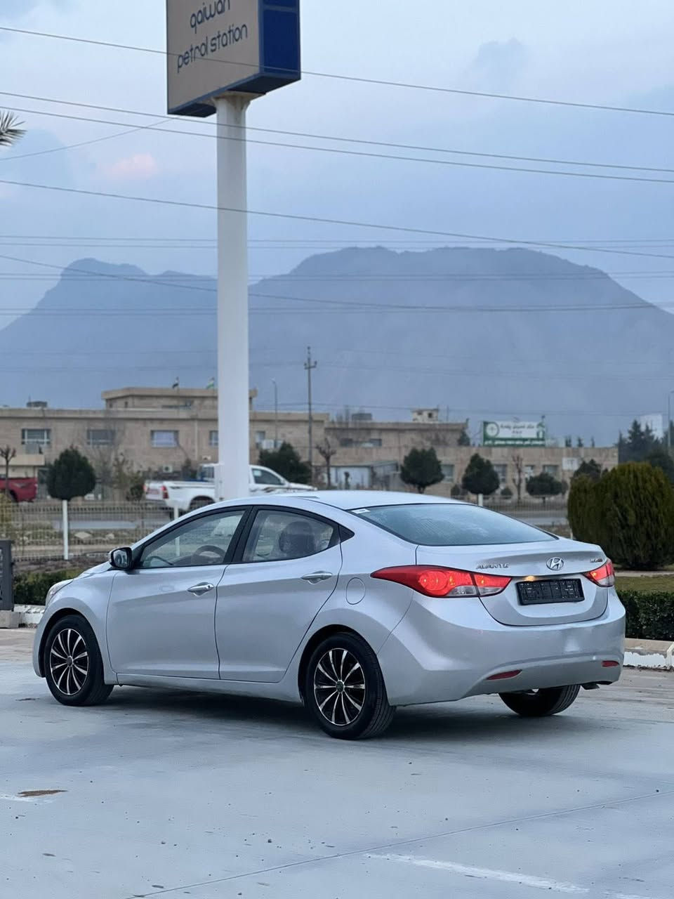 ئاڤانتی بڕاوە بۆفرۆشتن مۆدیلی 2011 فوولە بەس سلایت نیە بێ لێدران بێ چاڵ بێ خایس 
تەبرید گەرم و سارد &سوکان ڤۆلیۆم & کوشن جڵد& کوشن هیتەر 
ئاوێنە شەفت& حاسەیە&  چوارتایە و ویلی سپۆڕت& سپێرو جەگی بیلادی تیایە &  شوێن حاجیاوا *********** رانية, السليمانية
