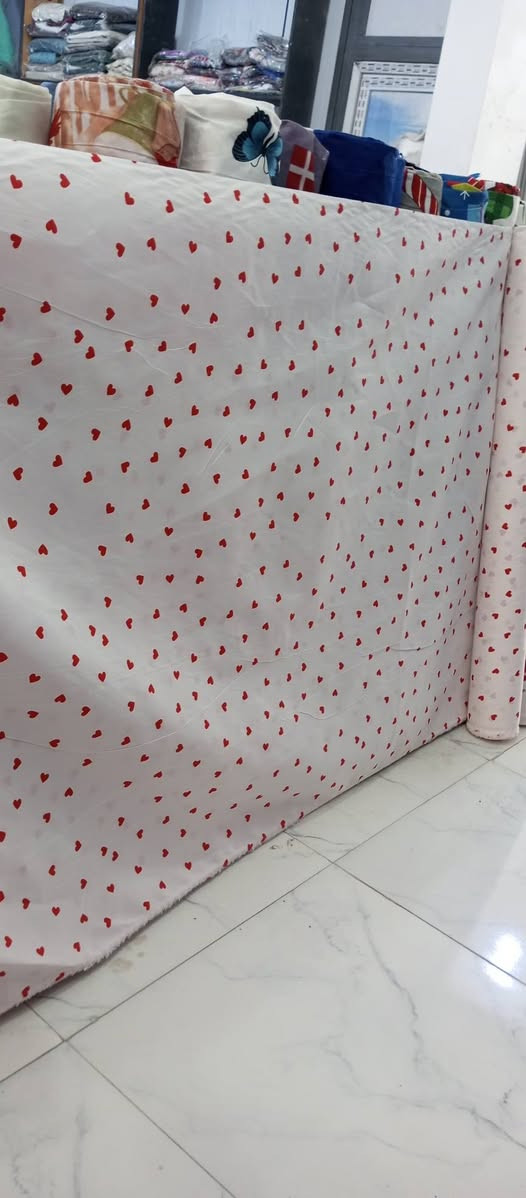 همايون بالف وربع 
فرشه نفرين ب10( 3فرشات ب25)
فرشه نفر ب6 
توصيل لكل العراق 5 
مسيب سده الفين
*********** ادهم
