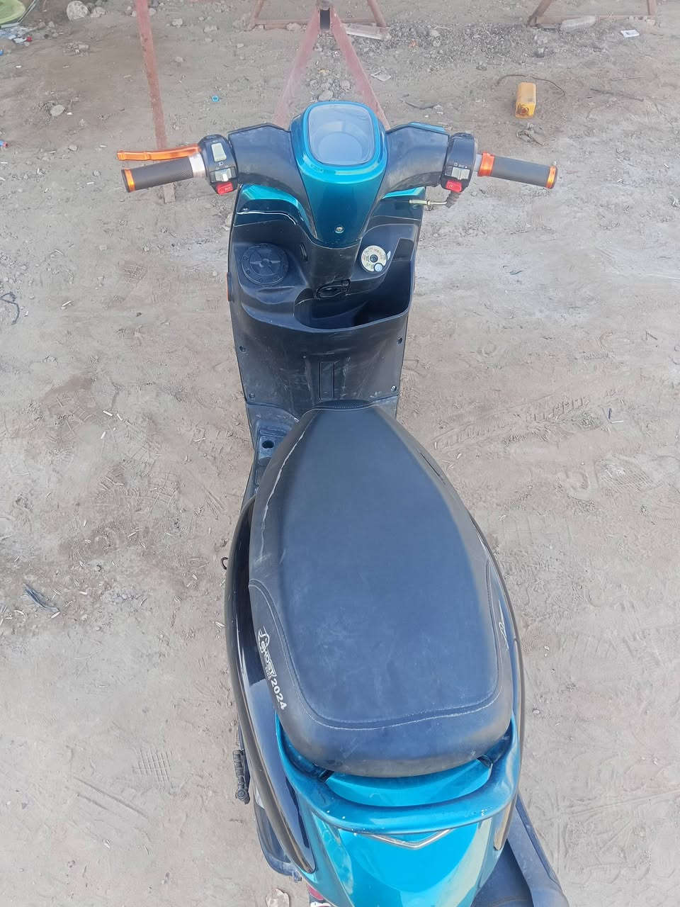 دراجة بوليس صيني محرك بلادي نفس الياباني
دراجة كلهة شغالة مابيهة اي نقص 

تشغيل عن بعد 
سعر 600بيهة مجال بسيط

مكان مسيب حي الاطباء 

***********
