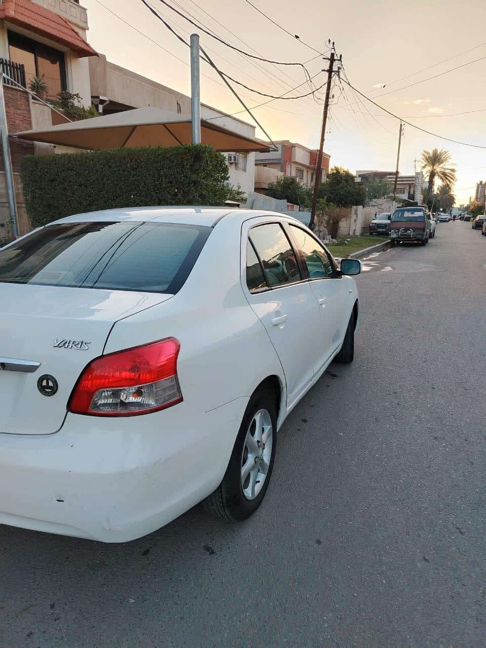 سلام عليكم تويوتا يارس 2007
سياره مرتبه وجاهزه كلش حلوه ومرتبه 
مال بيت وستخدام شخصي بيع فقط..


**إذا كنت صاحب هذا الإعلان وتريد حذفه لأي سبب، رجاءا أرسل رسالة إلى الدعم الفني**