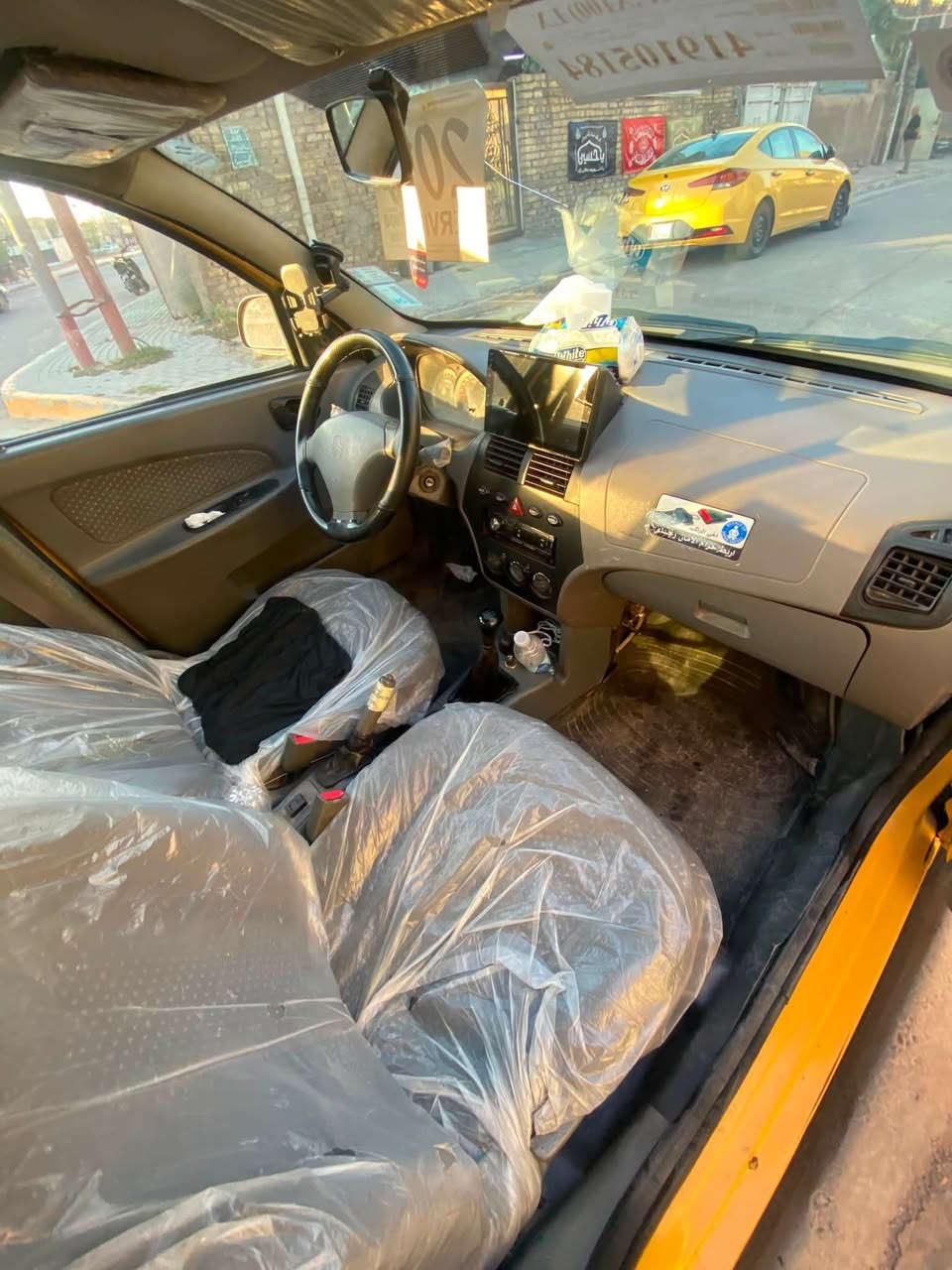 سيارة طيبه ٢٠١٤ نظيفه شواصي محرك كير نظيف تبريد شغال كلشي بيها شغال 

ملاحضه : يرادلها تبديل صدر 

*********** مكاني بغداد الدوره
