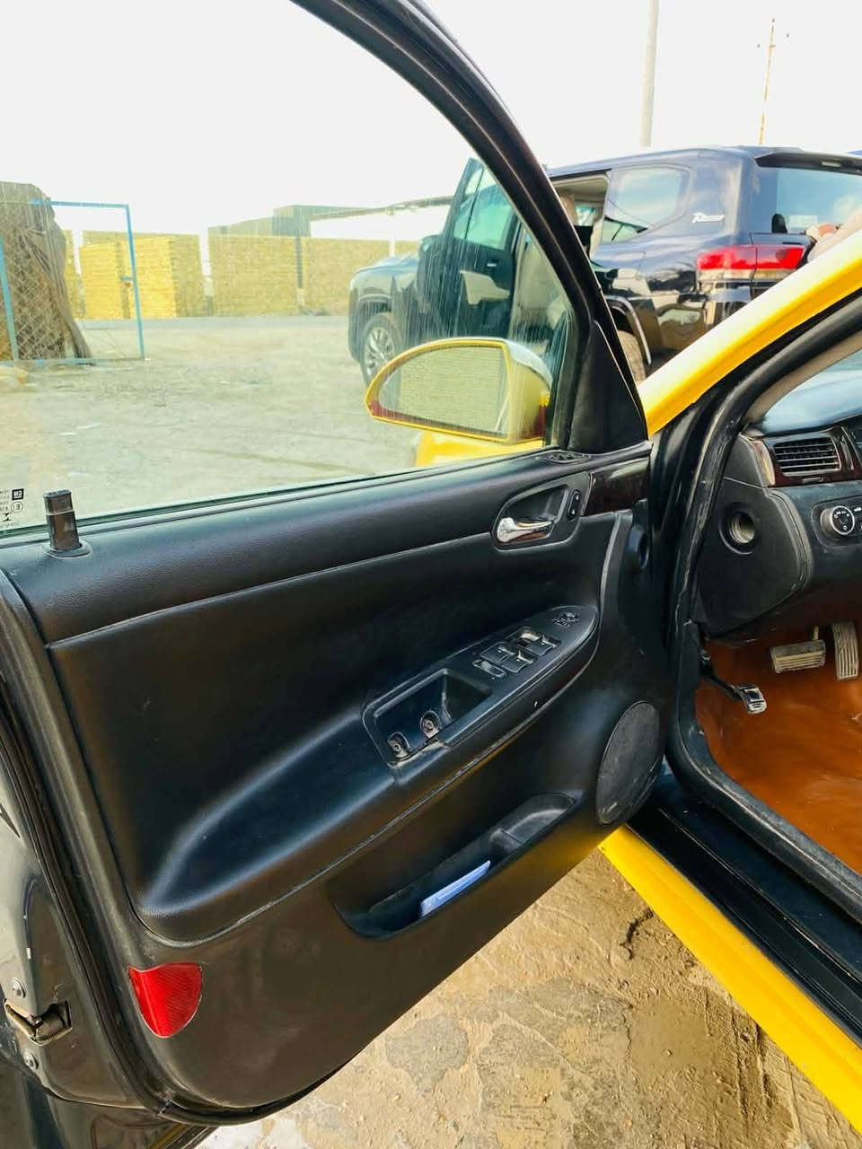 للبيع ٢٠١٣ رقم كربلاء مشروع وطني تحويل ثاني يوم 
مكينة جديدة ٣٦٠٠ 
تبريد نقص بيه ثقب بالبوري وشحن غاز فقط
كمبريسر وفريز وراديتر جدد
خطها كربلاء بغداد
مكانها السماوة الرميثة ***********
