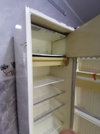 ثلاجه • جديده • تشتغل