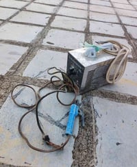 مكينة لحيم شغالة للبيع  07870892318