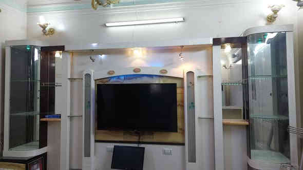 السلام عليكم معرض تركي اصالي للبيع متوازي عليه مكاني النجف الاشرف حي زهراء السعر 200مستعجل عليه الاتصال على هاذ الرقم ***********
