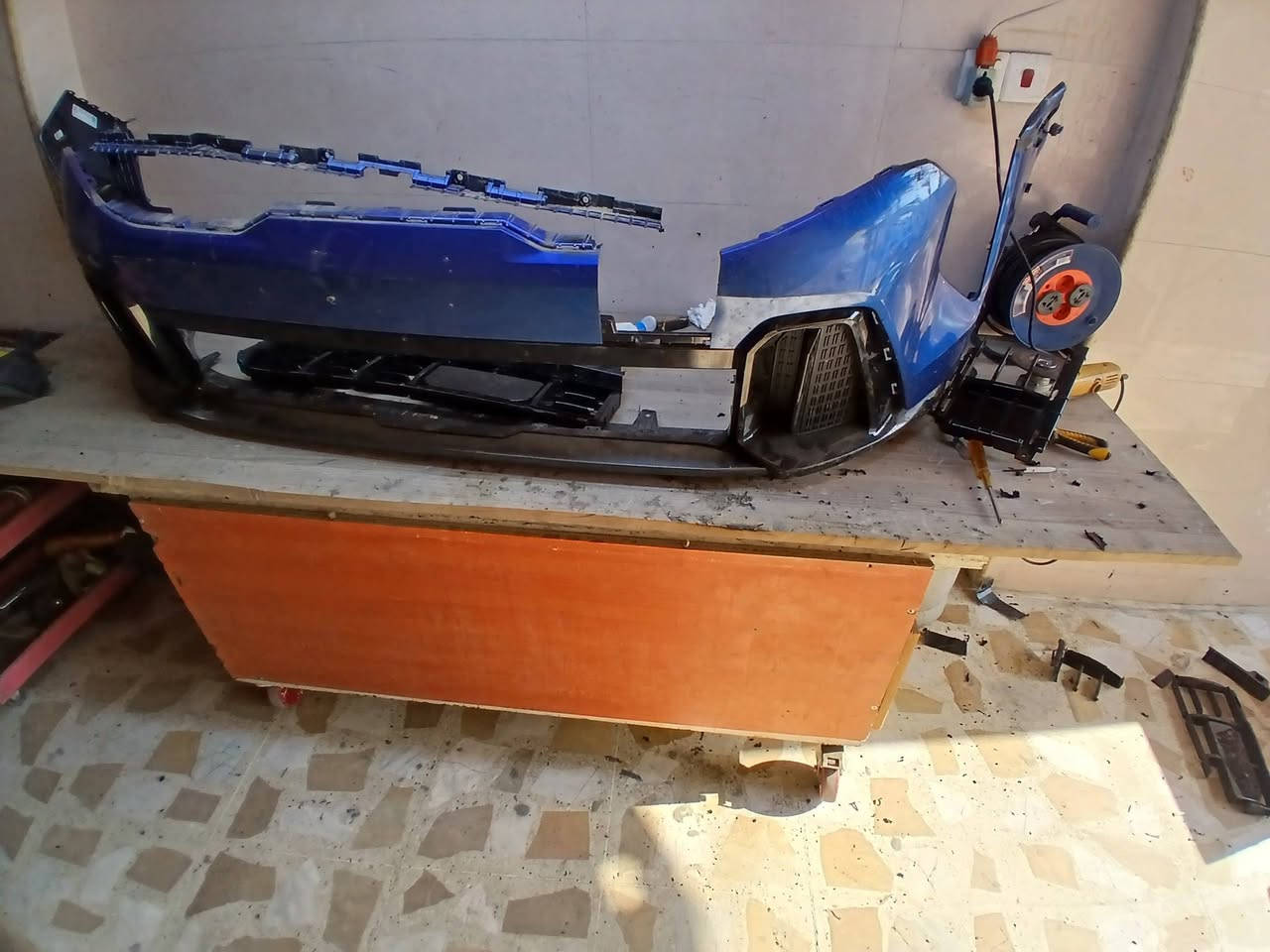 السلام عليكم من رخصة الادمن تصليح دعامية امامية k4 m25 ct   الرياش  لبيع و تصليح العنوان بغداد الأمين الثانيه *********** *********** ملاحظة تصليح وليست للبيع
