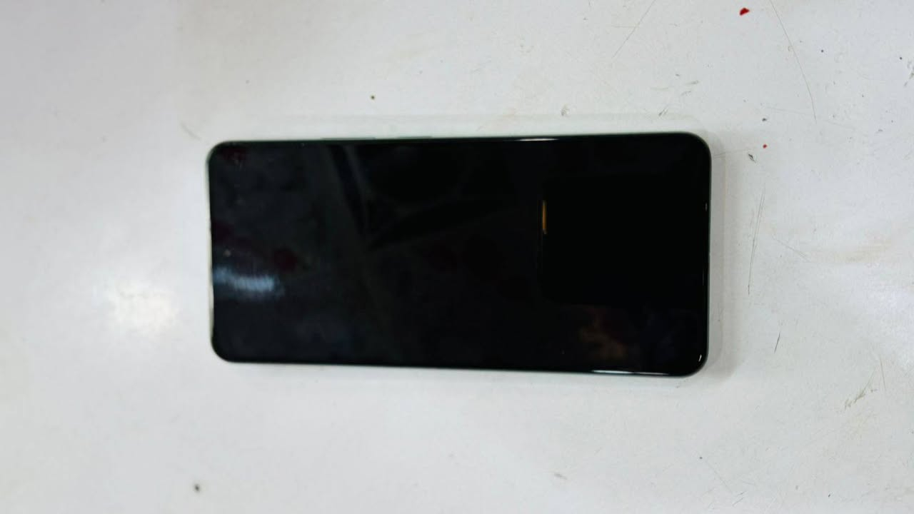 سلام عليكم 
جهاز realme UI 12+5G
مساحه التخزين 512 البطاريه 5000 مللي امبير 
الذاكرة العشوائيه 12
المعالج Media Tek Dimensity 7050
جهاز نضيف أخو الجديد مابيه أي شخط مداخل أي تصليح 
متواجد فقط اتصال مدينه الصدر ***********
