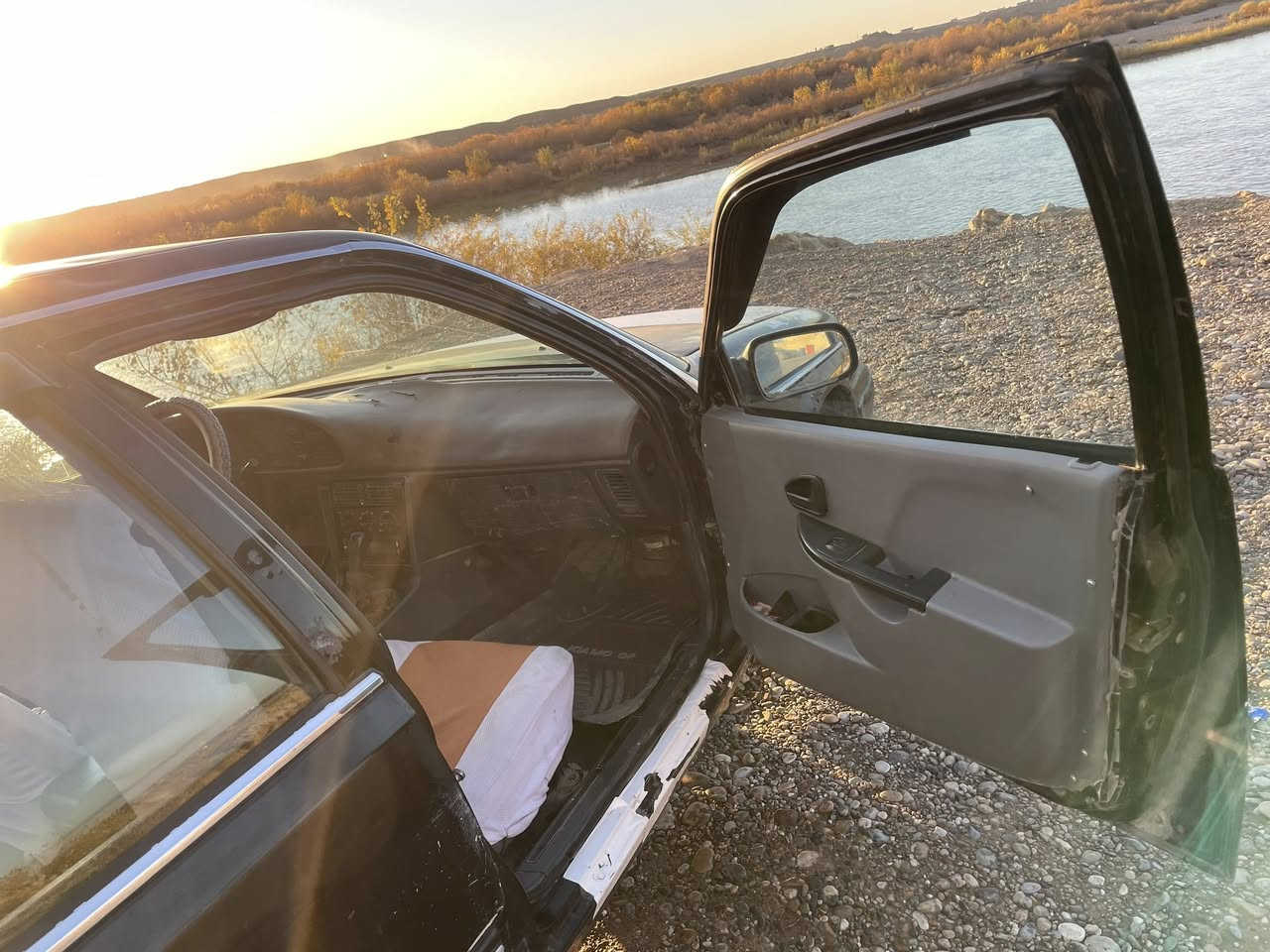 للبيع دايو برنس 1995
رقم انبار الماني سنويه عاج ابيع بدون تحويل

كير عادي 

محرك كير نضيفات

السياره جاهزه وحلوه 

***********
