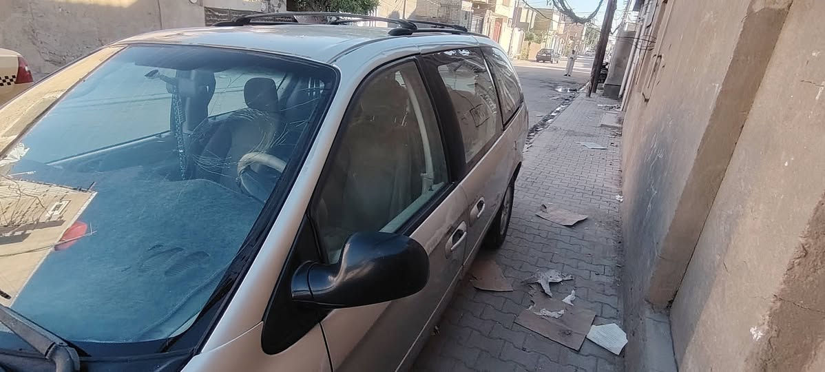 السلام عليكم
دوج كرفان 2007 رقم بغداد
مكينه ٣٨٠٠
شاصي طويل
تبريد يشتغل
مكينه جديده
مكان سياره نجف
سعرها ٧٨
***********
