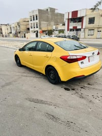 كيا فورتي 2014 دوش 1800 وارد أمريكي بيها بنيد مبدل  بيها هذا البارد ال...