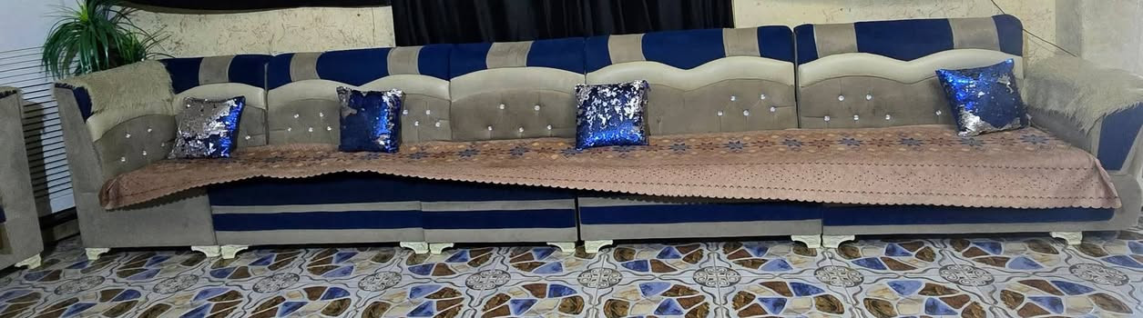 تخم للبيع 12قطعه،20مقعد نظيف كل ظرر مابي السعر 350وبي مجال قليل


**إذا كنت صاحب هذا الإعلان وتريد حذفه لأي سبب، رجاءا أرسل رسالة إلى الدعم الفني**