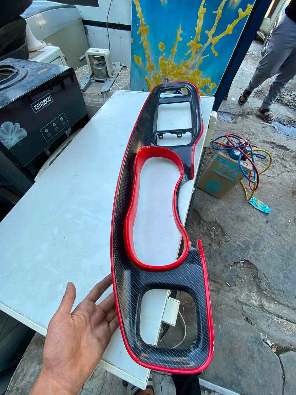 عطر جارجر من ١٥ إلى ٢٢ كاربون فايبر مطعم بأحمر بغداد البياع السعر ٧٥ الف ***********
