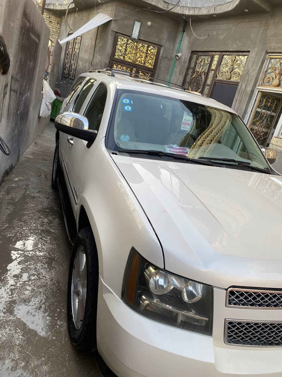 سلامو عليكم  تاهو مديل ١٣
كفله عامه رقم بغداد مشروع وطني 
سيارة فول موصفات  
اخوان انه مكلف  بل نشرها ***********
