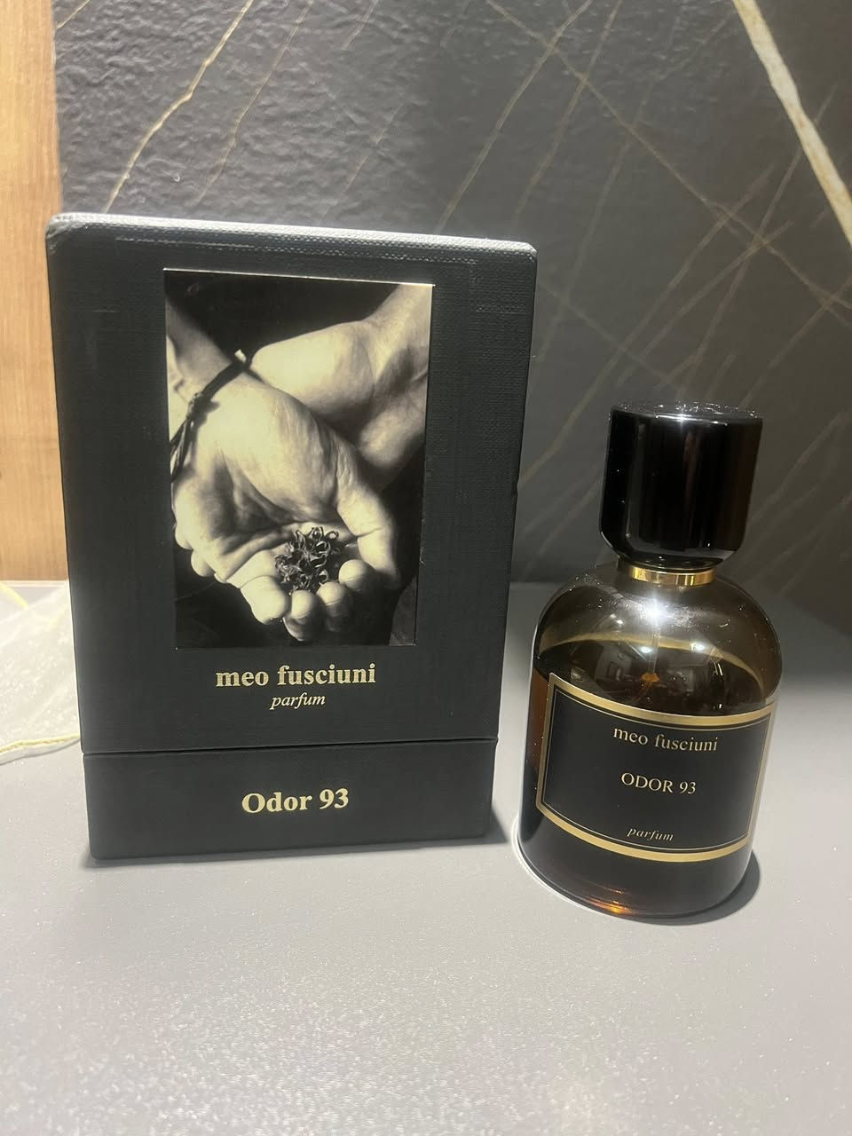 عطر نيش ايطالي متبقي 75مل تقريبا ب145ألف ميوفوتشيني اودور93
عطر نيوكلاي باتشولي انتينس 85مل ب130الف 
او مراوس ويا عطر نيش


**إذا كنت صاحب هذا الإعلان وتريد حذفه لأي سبب، رجاءا أرسل رسالة إلى الدعم الفني**