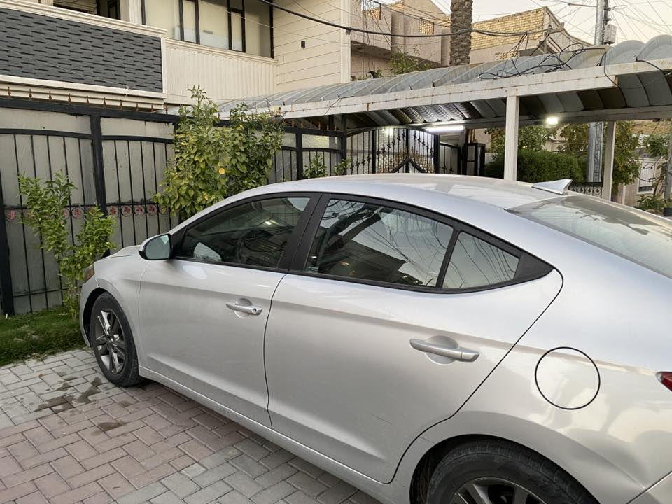 اعادة نشر بسبب الوعود الكاذبة
السلام عليكم

النترا 2018 وارد امريكي 

محرك 2000 دوش مكينه خير من الله 

كير اي تي 6 نمر 

مواصفات se

شاشه. اصليه 

لد زنون شاشه اندرويد 

مثبت سرعه كروس 

3 انظمة قياده يكو سبورت نورمول 

تحكم ستيرن جيهتين 

كامره خلفيه 

تدفئه تبريد خير من الله 

سنويه2028  

 رقم بغداد الجديد بسمي شرط تحويل 

موجوده صور الوارد و سونار 

حادث جاملغ فقط امامي 

مكان بغداد حي الجهاد 

هاتف***********

السعر ١٢٣
