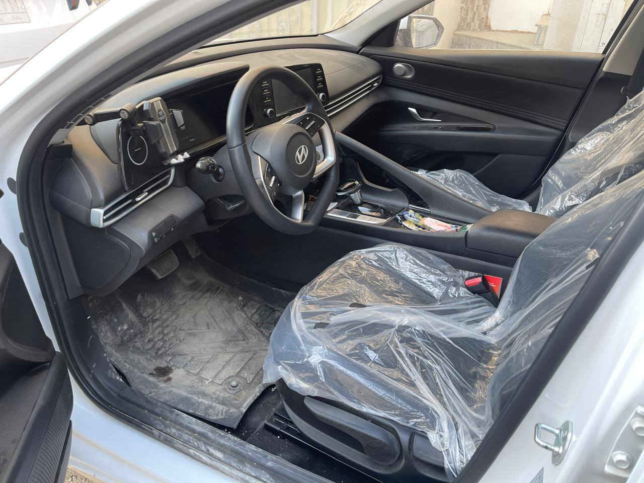 سلام عليكم النترا الشكل الخليجي مديل 2024
السيارة بعدها جديدة ماشية ١٨ الف
بيها طخات ٢ خفيفات
السعر ١٤٣ وبيها مجال
مكاني بغداد سبع ابكار
الرقم ***********
