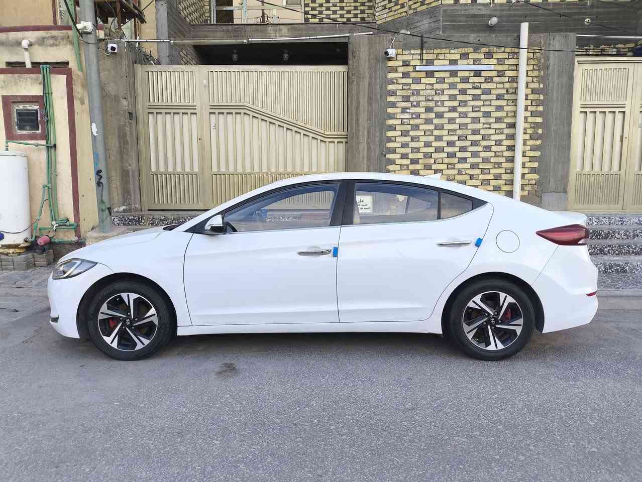 حجم 16 كوري بلادي النترا 2022 مع تخم جديد
 مراوس بويل حجم 17 بسعره ، مكان نجف


**إذا كنت صاحب هذا الإعلان وتريد حذفه لأي سبب، رجاءا أرسل رسالة إلى الدعم الفني**
