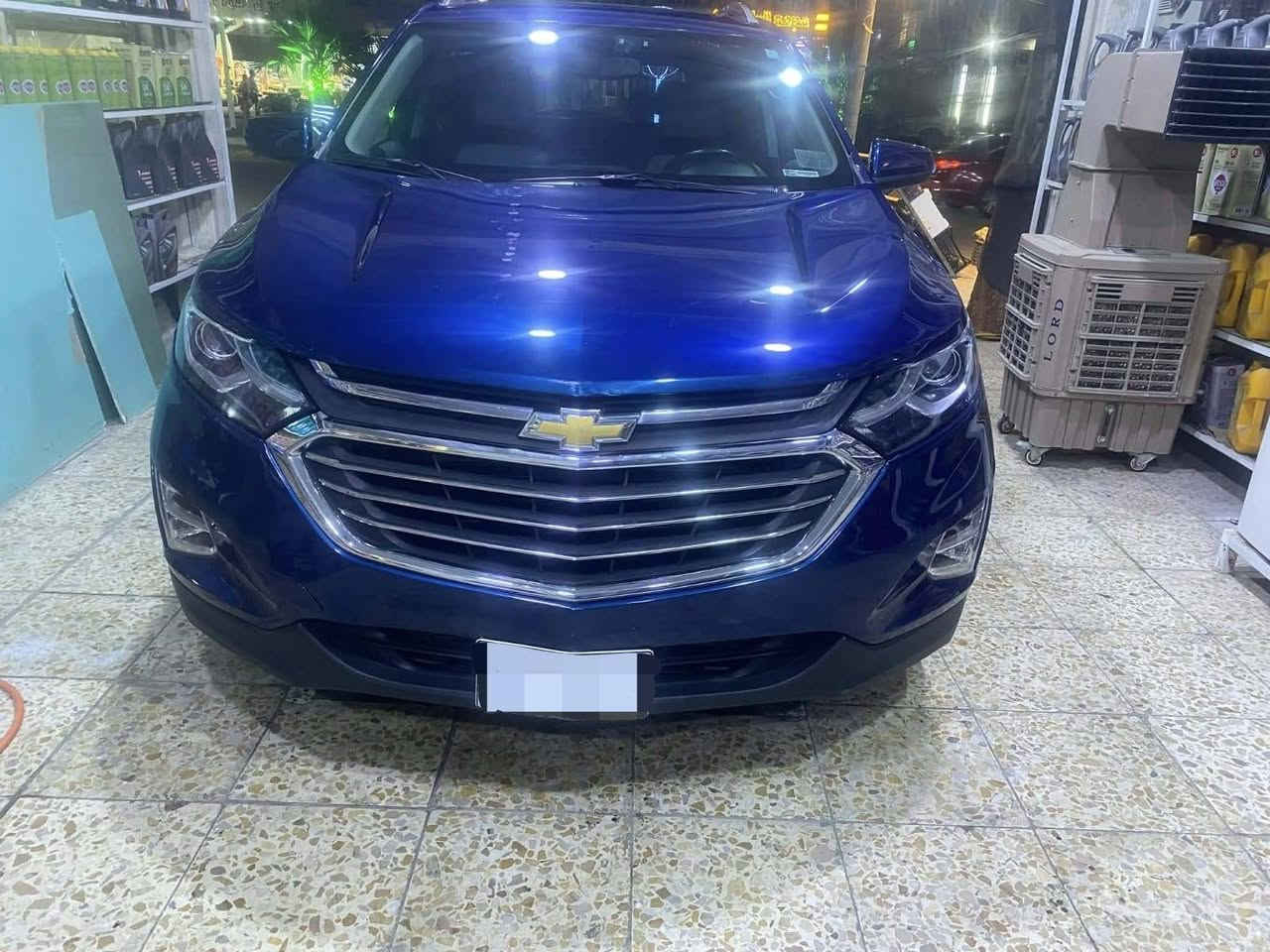 السلام عليكم  كوينكس موديل 19مكينه 2000 فول موصفات رقم كوت حادث بسيط موجود بأسمي حاليا في ميسان السعر 140وهذا رقم الهاتف ***********
