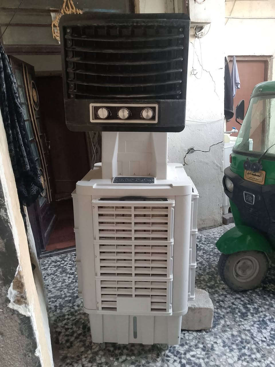 السعر ٢٥٠
استعمال قليل


**إذا كنت صاحب هذا الإعلان وتريد حذفه لأي سبب، رجاءا أرسل رسالة إلى الدعم الفني**