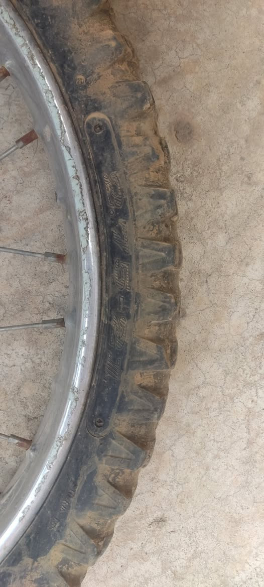 🚩💢 سلام عليكم تاير أمامي قفاز دجبيل ياباني كلة كامل وحجم مبين بالصور++قاعدة بانص وبانص أصلي سعر التاير 35 و سعر قاعدة بانص خلفي 15 ويا البانص++موجود توصيل لكل العراق


**إذا كنت صاحب هذا الإعلان وتريد حذفه لأي سبب، رجاءا أرسل رسالة إلى الدعم الفني**