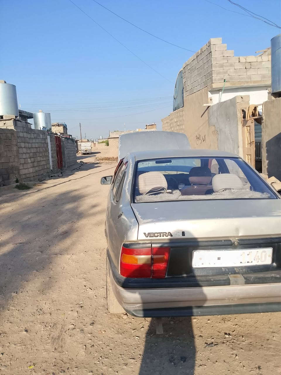 السلام عليكم ابو الفكتوره للبيع موديل 91 حجم 16 سعر 32 وبيها مجال بسيط ***********
