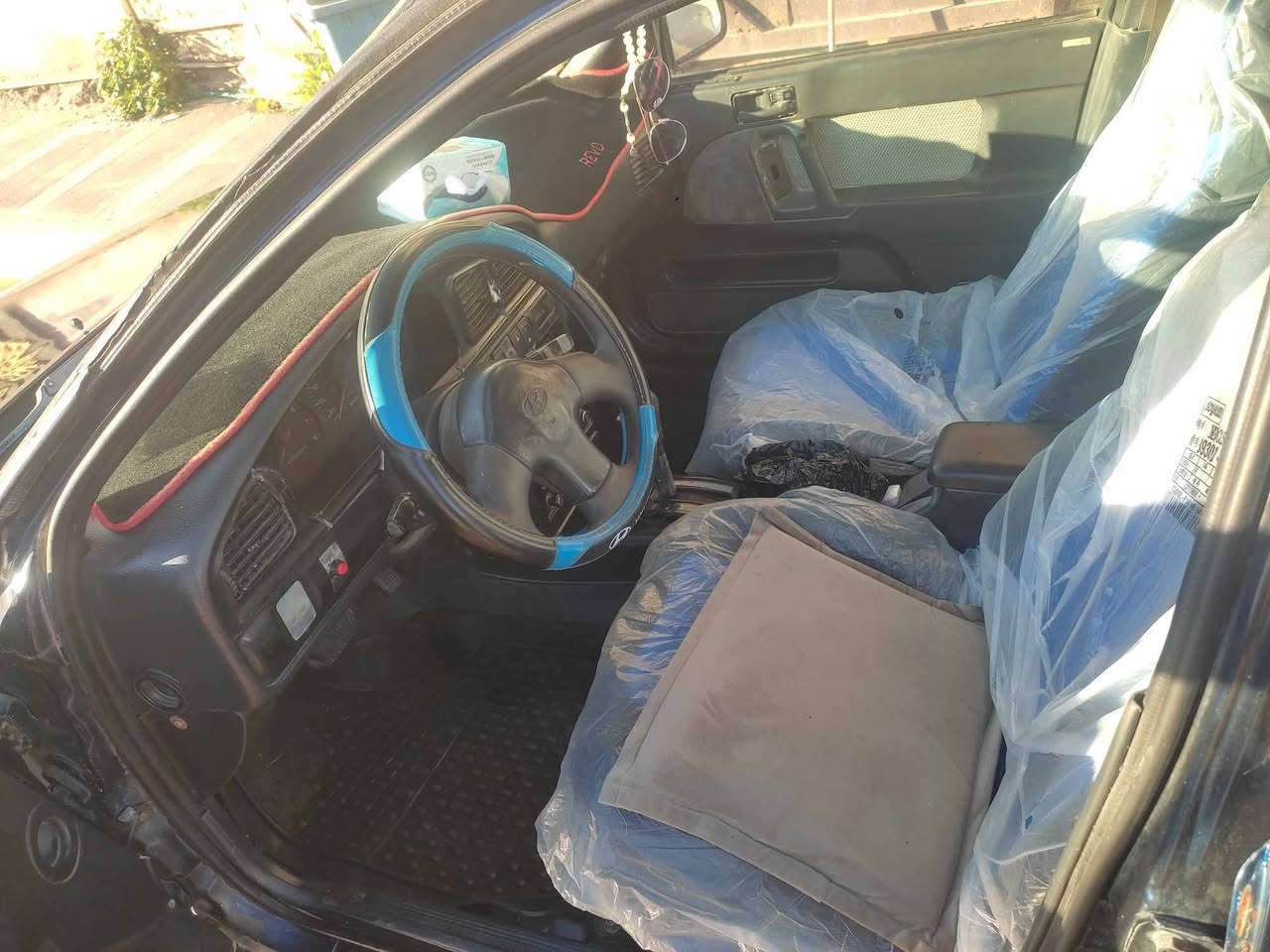 النترا مسطره موديل ٩٢ كير اوتماتيك صدر جديد مشط ستيرن جديد  تخم تاير جديد كهربائيتها شغاله كلهن سنويه لل٢٨ باسمي تحويل شوكت متريد سعرها ٢٥ 
***********
