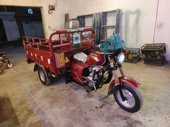 السلام عليكم ستوته للبيع ابامه موديل 16سطعش  اوراق كامله السعر 1450وبيه مجال ***********
