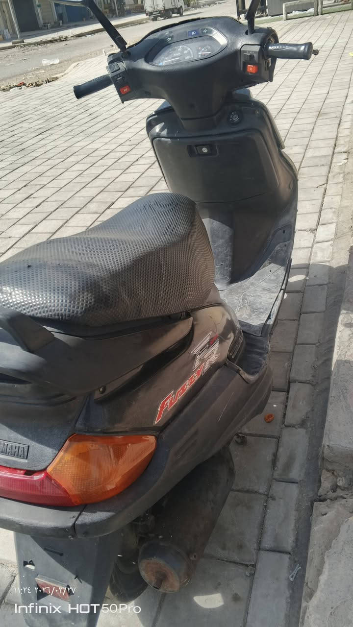 دراجه فضائي مكينه خير من الله نكره سلف بيها نقوصات بسيطه السعر350الف وبيها مجال قليل 
المكان الامين الثانيه غير متواجد ع فيس االاتصال ***********
