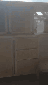 كاونترات للبيع باسعار مناسبة ما متواجد خاص خابر على هاذ الرقم ***********
