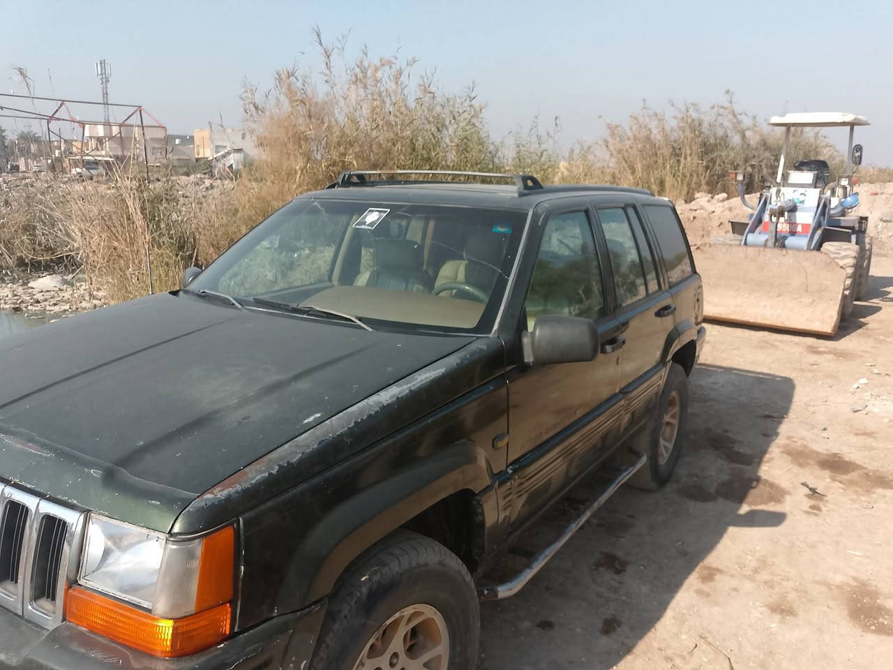 السلام عليكم
للبيع جيب شيروكي موديل 96
محور محرك ياباني (2500) كفالة محرك وكير  
السعر (38) وبي مجال تريد وكالة تريد تحويل 
(المكان بابل الحله )
للاتصال (***********)
