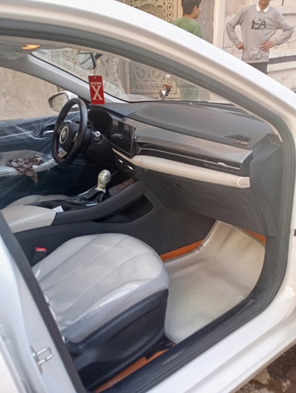 سياره بلسmg5 كفاله  عامه مال شركه بأسمي ثاني يوم تحويل  ماشيه 15  الف حقيقي  فول اوتماتيك  
الهاتف،، ***********
