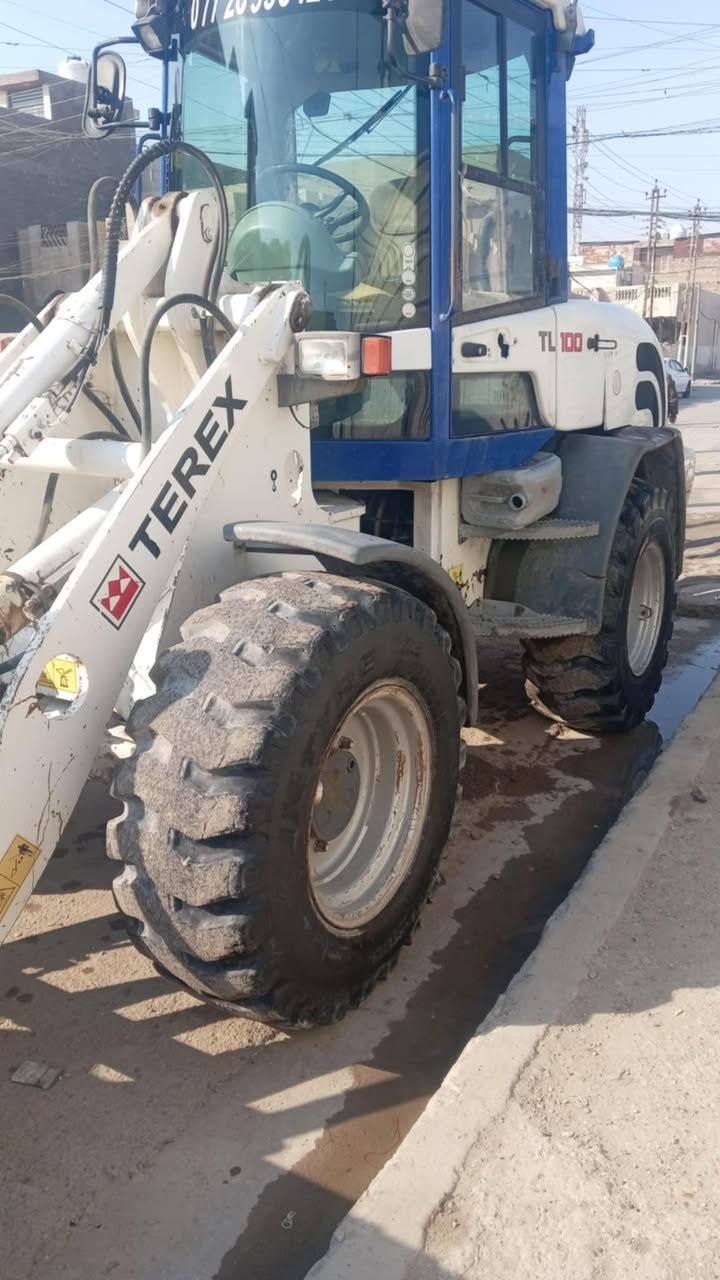 شفل للبيع نوع تركس موديل ٢٠٠٨ جاهز للعمل يشتغل كيله شوكيه واثنيهن وياه حجم ١٠٠
مكان الشفل بغداد البياع
***********
