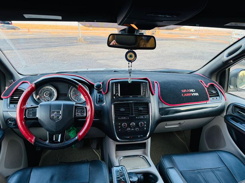 دوج كرفان موديل: 2019
الفئة: crew 

السيارة رقم بغداد دولي بأسمي

       سنويه لـ  2030

( السياره كلين تايتل )

 •محرك 6 سلندر 3600

• كشنات جلد

• نظام فرامل ABS

• كاميرا خلفية

• جام 6 كهرباء

• بيبان + جنطه كهربائي

• شاشة قلاب

• 3 قطع تبريد

( بيها منظومة غاز كاملة )

( تحويل بنزين / غاز بكل سهولة )

💰 السعر: 188ورقة وبية مجال 

السيارة جداً حلوه ونضيفة

وأحلى من الصور

📞 للاستفسار:

***********

***********
