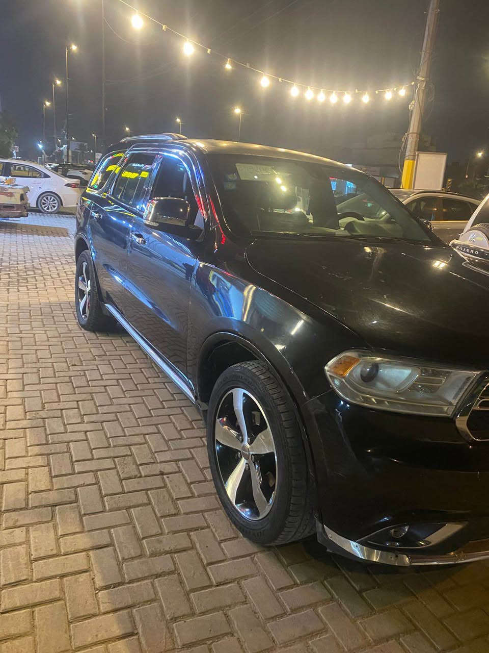 دوج دورنكو ٢٠١٥ سعر١٥٠ مجال

ورد امريكي. 

حادثه تخريب بلقماره جهه بصف السايق 
مصبوغه حزام 

بدون لغود وشواصي

موصفات  نص فول 

شاشه 

فور ويل 

مانع نزلاغ

جلد 

موصفات. معروفه

محرك مبدل جديد 

راكب.  7

محرك.  6 سلندر

واتساب *********** مكانه بغداد Colombo, Sri Lanka
