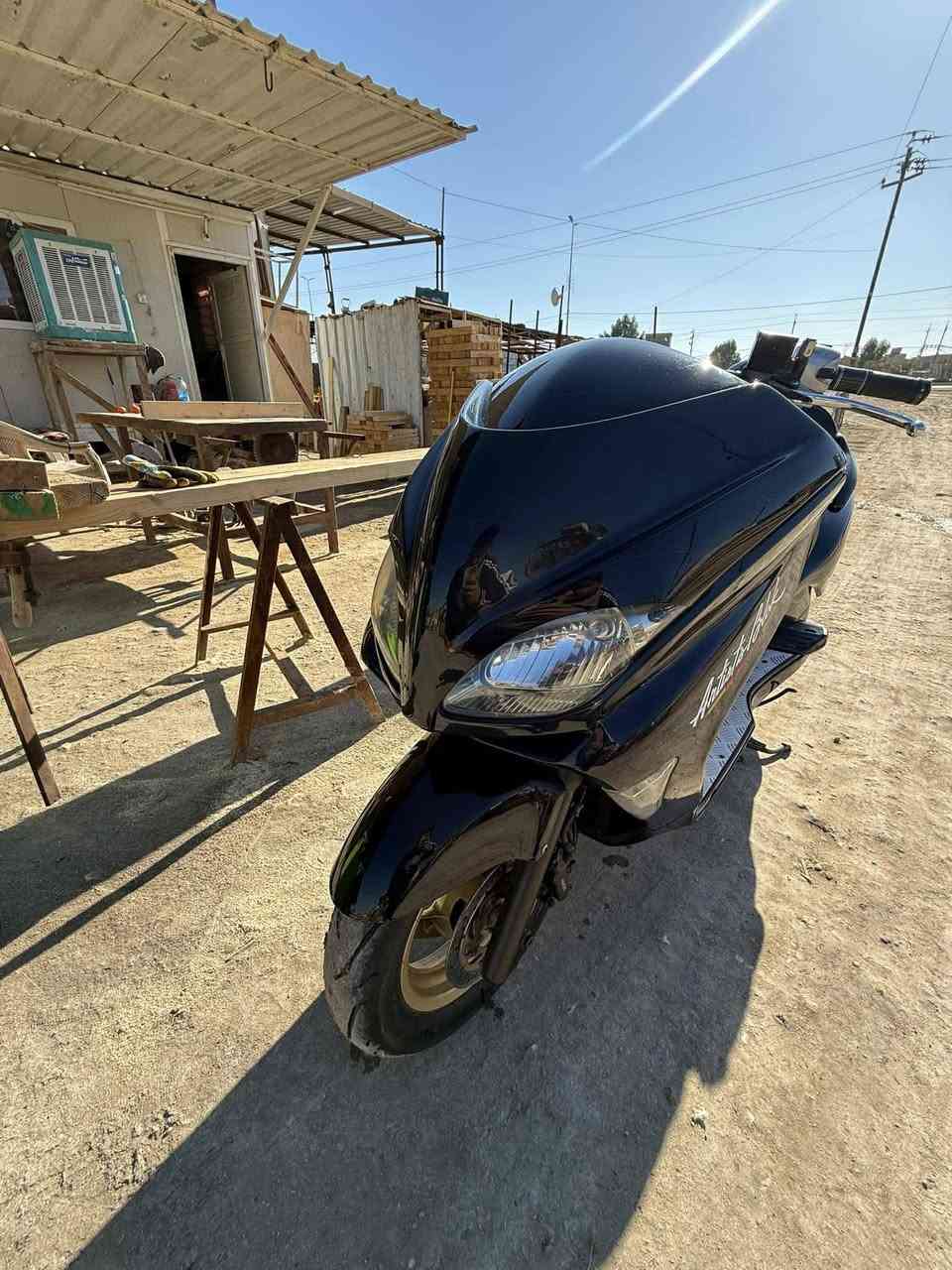 السلام عليكم فورزه 09دراجه كامله ع اخر حبايه كله شغال فقط الكير  اني فاتح الكلج تريد تاخذه عميه تريد اشغلك الكير دراجه فول نضافه مكاني بابل ناحية النيل اوراق كامله سعر مليون 200

***********
