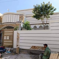 اني صباغ وجهيات داخل وخارج وشبابيك سحبات فوم نواع صبغ نشتغل سعار مناسب...