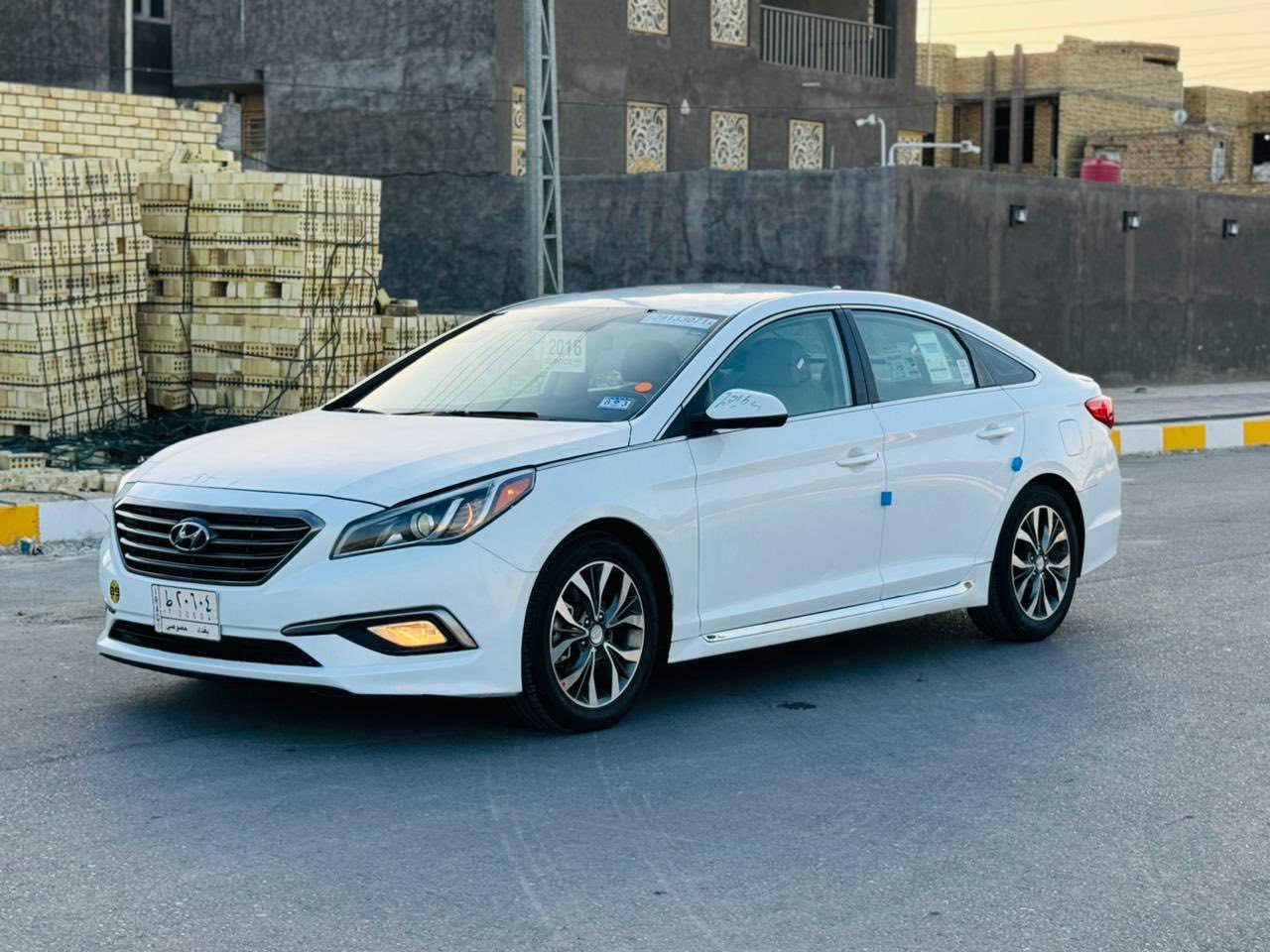 سوناتا 2016 رقم بغداد حره مشروع وطني
أمريكي بيها صبغ جاملغ وباب امامي فقط بدون ضرر داخلي محرك 2400
 شاشه كأمره تحكمات  براجكتر 

السعر 117 وبيه مجال شراي ينتصل ع رقم. ***********  مكان سياره ناصريه
