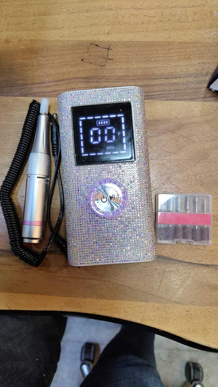 جهاز اضافر تقليم وتنضيف


**إذا كنت صاحب هذا الإعلان وتريد حذفه لأي سبب، رجاءا أرسل رسالة إلى الدعم الفني**