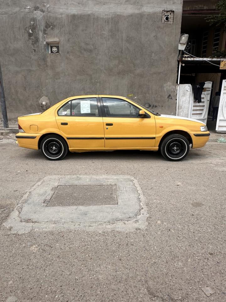 سلام عليكم سمند البيع مديل2010 مصفره هيئه وغرامات تحويل ثاني يوم بيه بس جاملغ خلفي مال صفحت سكن بي صبغ  سياره جهازه تخم تاير خط ابيض كهربائيات كله شغاله لا بيه خياس ولا اي شي  دوشمه جديده سنويه28 المكان بغداد فلكت حي نصر السعر ب30 وبيه مجال حك جيه رقم***********
