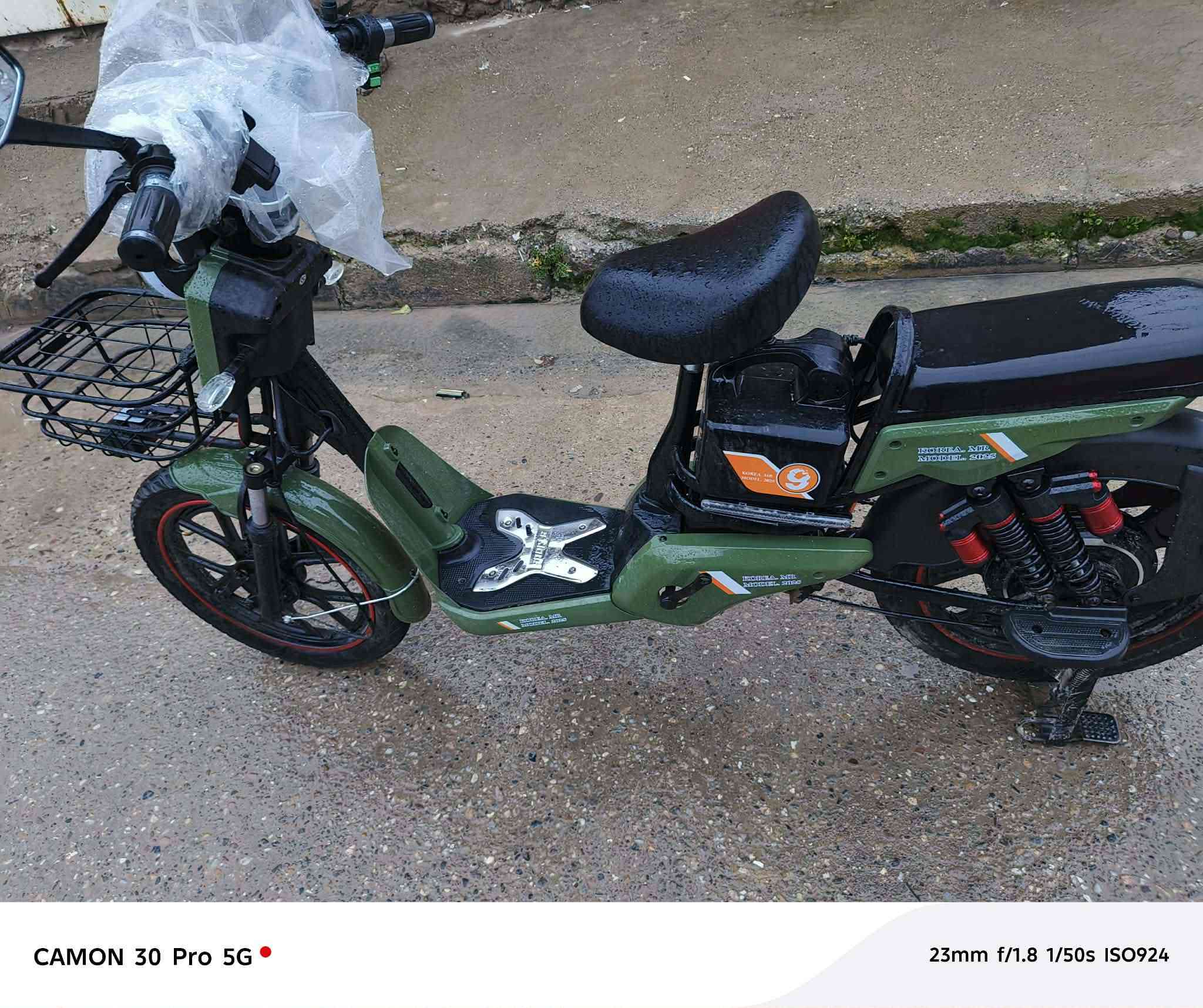 السلام عليكم 
ماطور شحن للبيع 
مستخدم شهر
السعر 450 نقد
اقساط650


**إذا كنت صاحب هذا الإعلان وتريد حذفه لأي سبب، رجاءا أرسل رسالة إلى الدعم الفني**