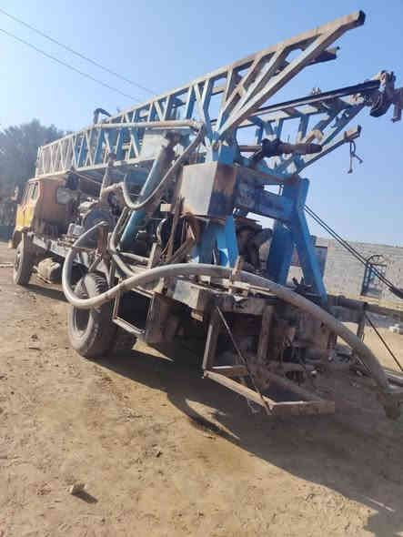 سلام عليكم حفاره آبار لبيع عد150 جهازه لشغل ***********
***********
