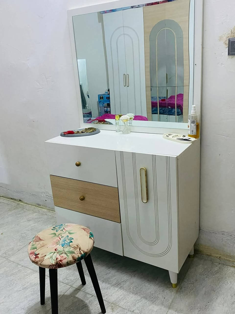 غرفه 8 قطع اخت الجديده سعره 750 حله شارع100


**إذا كنت صاحب هذا الإعلان وتريد حذفه لأي سبب، رجاءا أرسل رسالة إلى الدعم الفني**