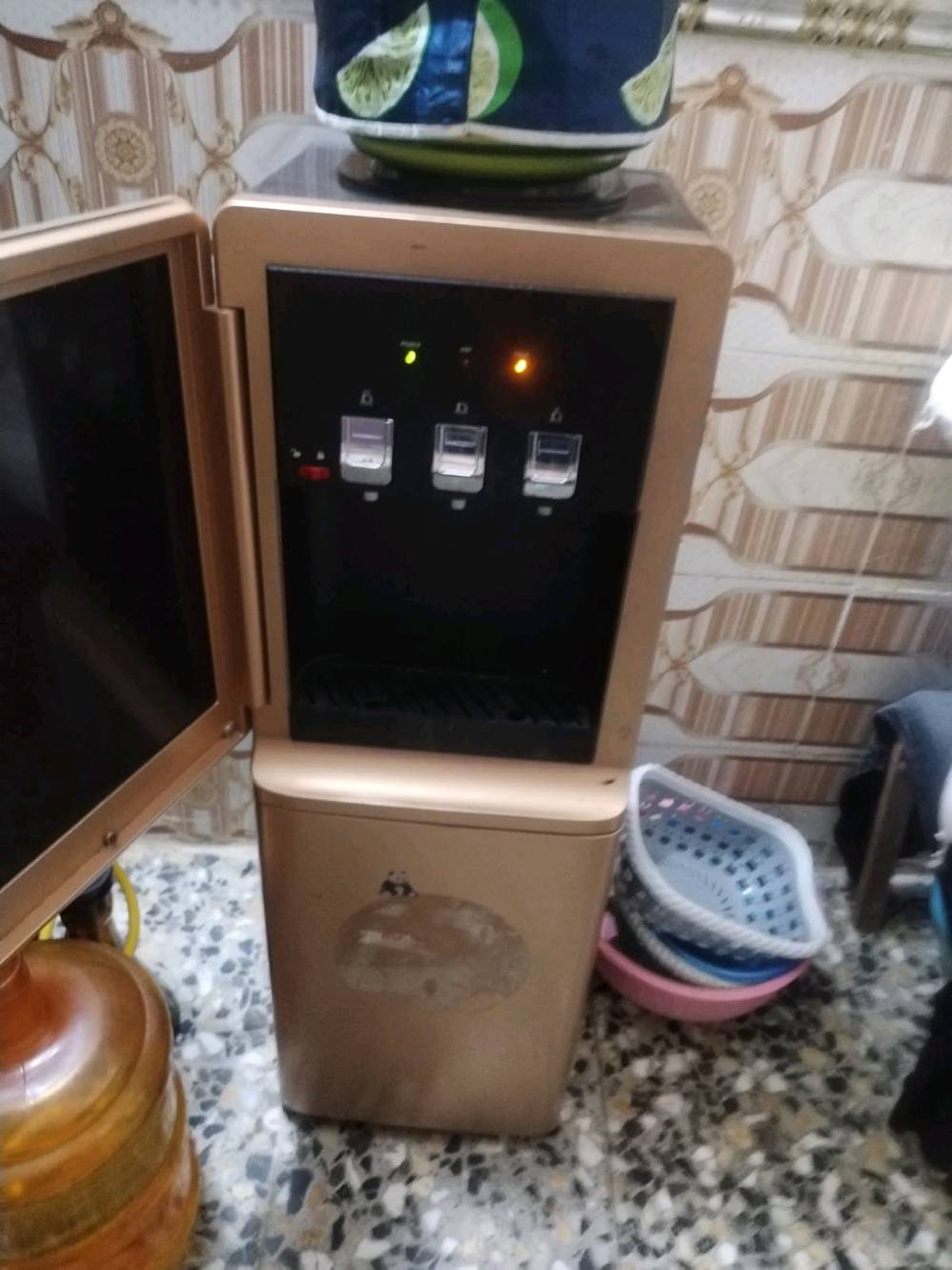 براد ماء ابو الثلاجة مستعمل السعر 90.000