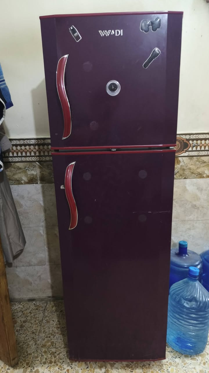 ثلاجة قشر للبيع قشرة نظيف الماطور عطل ويحتاجله تبديل بس قشرة كل شي مبي مجرد تنظيف الي يريدة يدخل خاص


**إذا كنت صاحب هذا الإعلان وتريد حذفه لأي سبب، رجاءا أرسل رسالة إلى الدعم الفني**