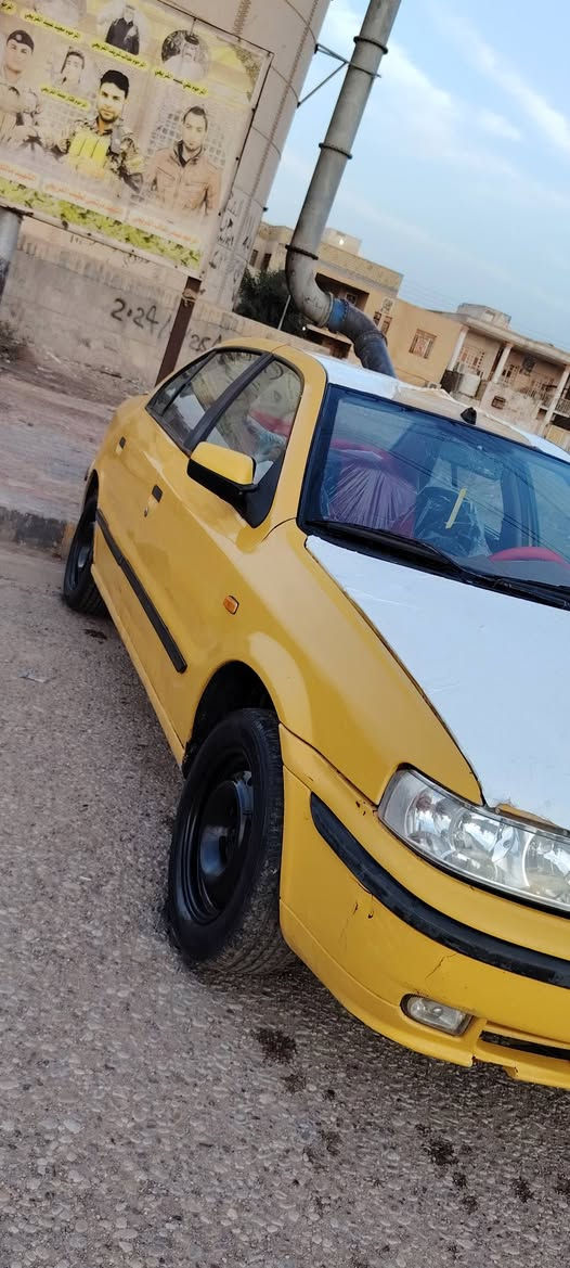 سلام عليكم سمند موديل 2012 ب أسم الشرعي مصفره هيئه وغرامات ب اسم الشرعي سنويه لل 28 كير ومكينه كفاله غاز وبانزين تبريد وتدفئه شغال حداده كامله تخم تاير جديد وترايك وين ماتريد السعر 28 وبيها مجال استفسار هاذ الرقم ***********
